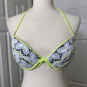 Victoria’s Secret Womens Bikini Swim Top Size 34C White Green Underwire Padded